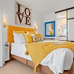 Cariad Boutique