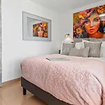 B&B Cariad Boutique