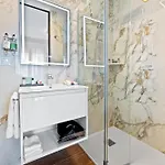 Cariad Boutique 4*