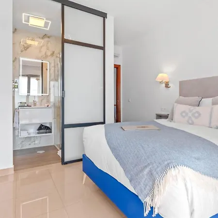Alojamento de Acomodação e Pequeno-almoço Cariad Boutique 4*