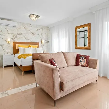 Cariad Boutique Alojamento de Acomodação e Pequeno-almoço 4*